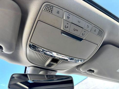 Used 2018 Mercedes-Benz E 300 w/ Premium 1 Package image 33