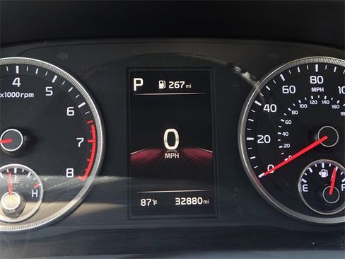 Used 2022 Kia K5 LXS image 31