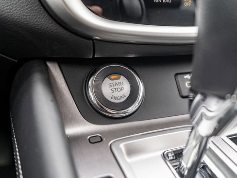 Used 2024 Nissan Murano SV w/ SV Midnight Edition Package AWD/4WD image 24