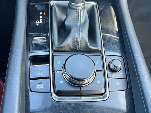 Used 2024 MAZDA MAZDA3 s image 27