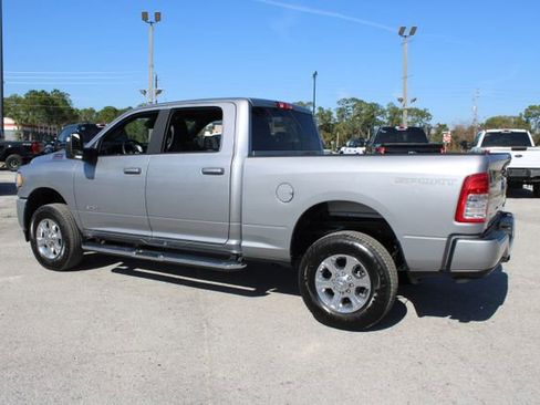 Used 2024 RAM 2500 Big Horn w/ Sport Appearance Package image 7