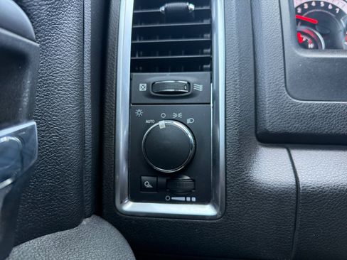 Used 2022 RAM 1500 Warlock w/ Electronics Group AWD/4WD image 16