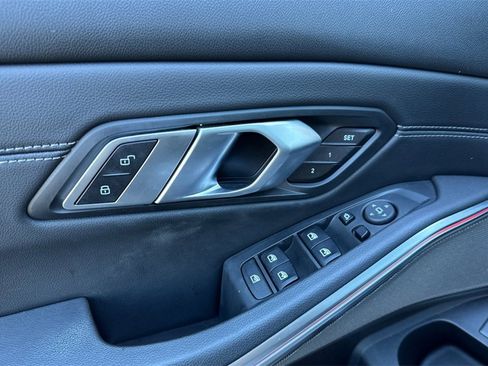 Used 2022 BMW M340i xDrive w/ Premium Package image 11