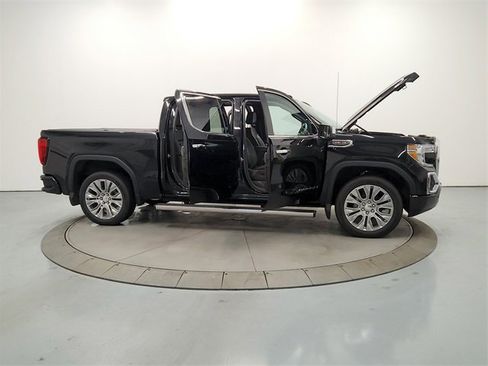 Used 2021 GMC Sierra 1500 Denali image 16