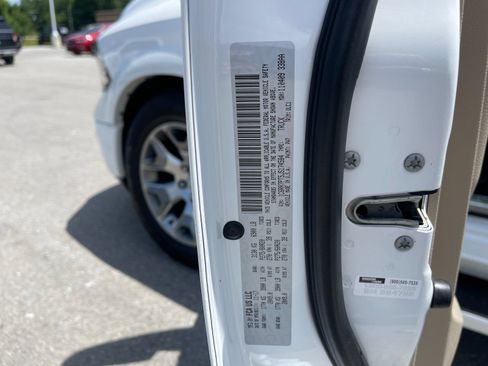 Used 2018 RAM 1500 Limited AWD/4WD image 33