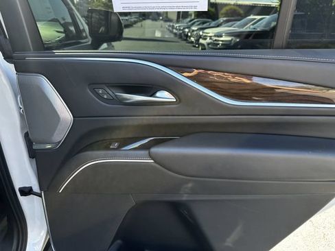 Used 2023 Cadillac Escalade Sport Platinum w/ LPO, ONYX Package AWD/4WD image 43