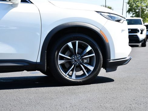 Used 2023 INFINITI QX60 Luxe w/ Performance Audio Package AWD/4WD image 9