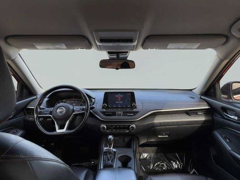 Used 2020 Nissan Altima 2.5 SR FWD image 38