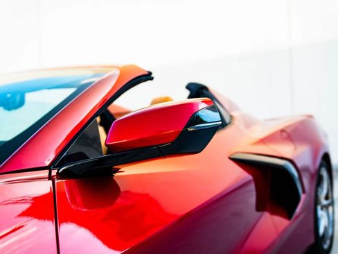 Used 2021 Chevrolet Corvette Stingray Premium Conv w/ Z51 Performance Package RWD image 36