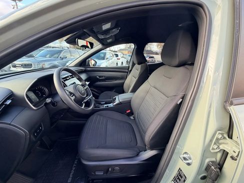 Used 2024 Hyundai Santa Cruz SEL image 11