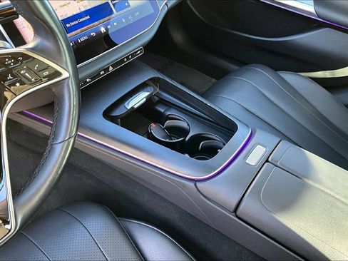 Used 2025 Mercedes-Benz E 350 Sedan w/ Winter Package image 15