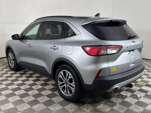 Certified 2022 Ford Escape SEL FWD image 4