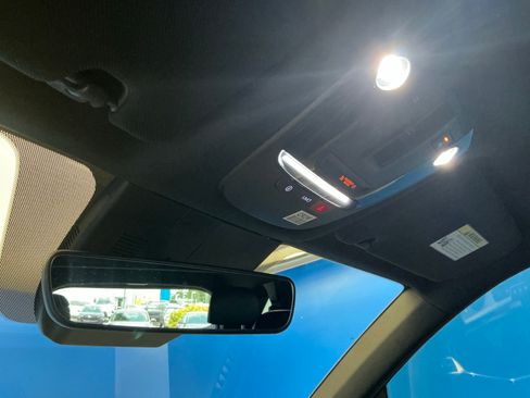 Used 2022 Kia Sorento SX Prestige w/ Panoramic Sunroof Package AWD/4WD image 23