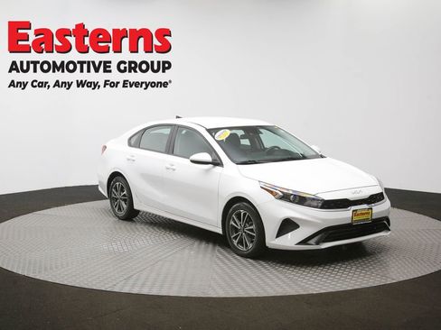 Used 2024 Kia Forte LXS FWD image 49
