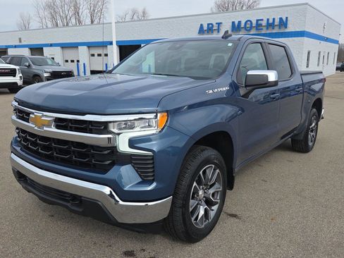Used 2024 Chevrolet Silverado 1500 LT image 11