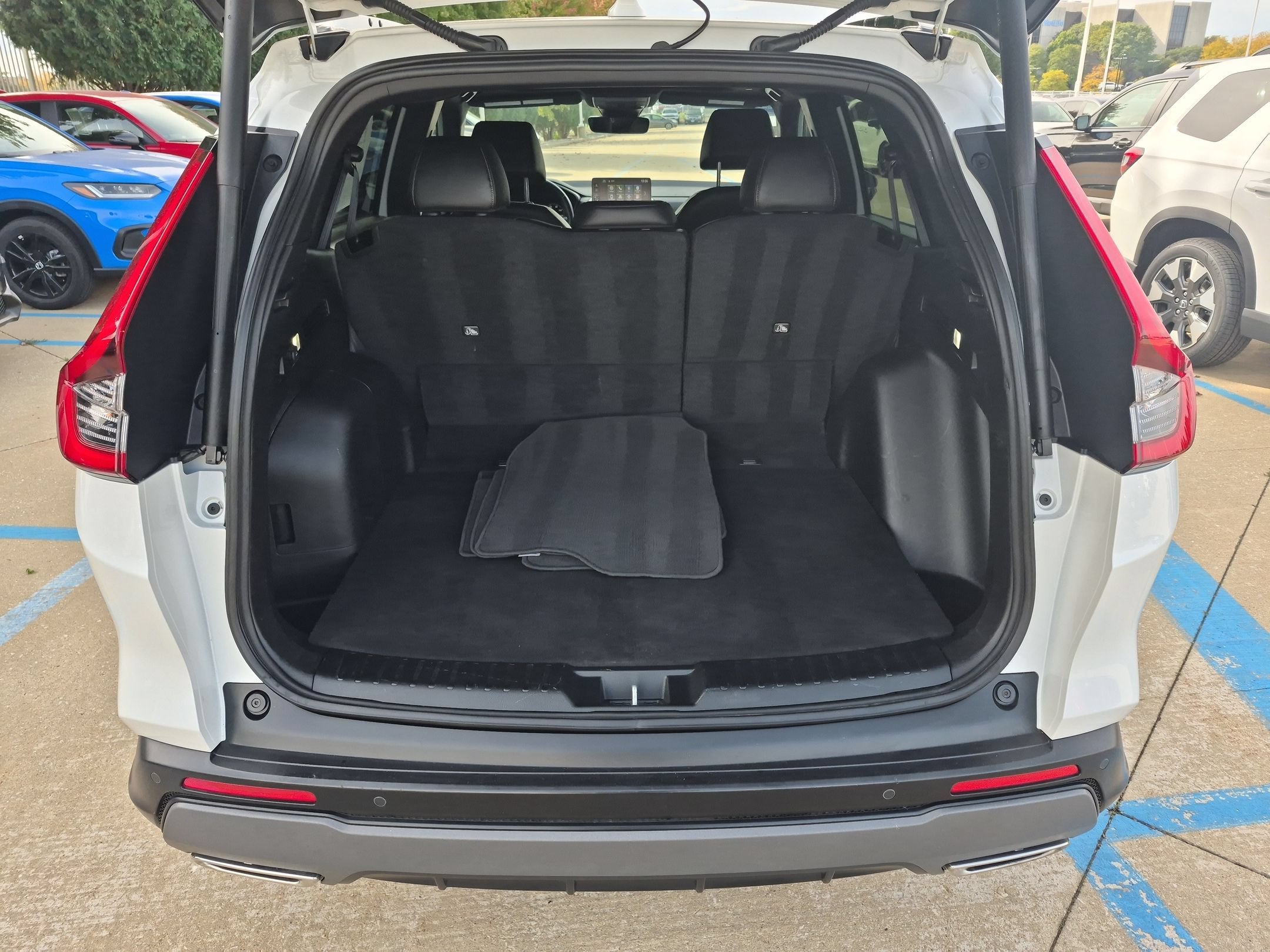 Certified 2024 Honda CR-V Sport-L image 27