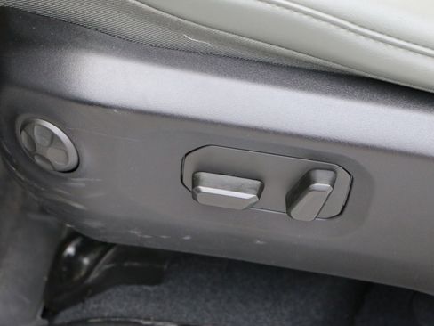 Used 2024 Jeep Wrangler High Altitude AWD/4WD image 27