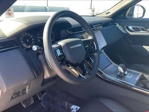 New 2026 Land Rover Range Rover Velar Dynamic SE image 7