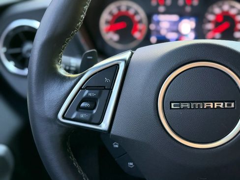 Used 2021 Chevrolet Camaro LT w/ Technology Package RWD image 30