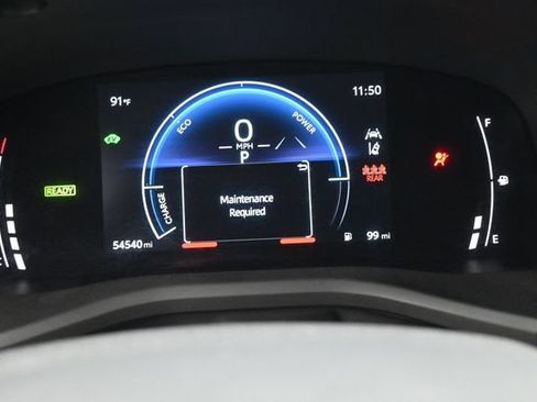 Used 2025 Toyota Camry LE FWD image 27