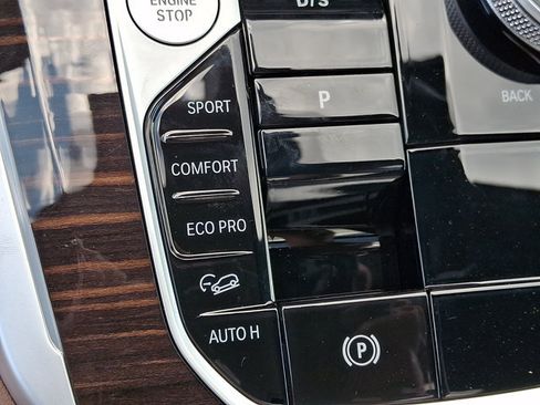 New 2026 BMW X5 xDrive40i AWD/4WD image 18