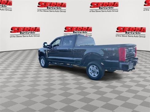 Used 2025 Ford F250 XLT image 7