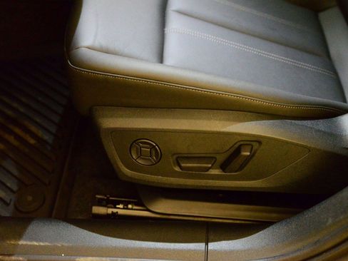 Certified 2025 Audi A5 2.0T Premium w/ Convenience Package AWD/4WD image 24