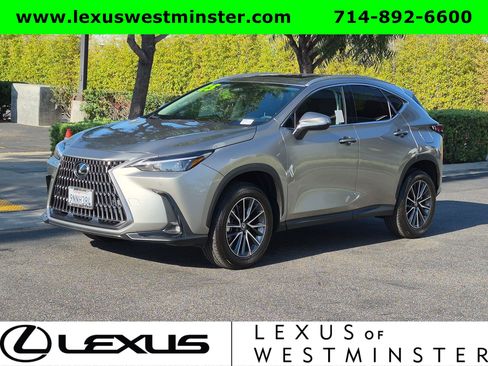 Used 2025 Lexus NX 250 FWD w/ Accessory Package (2T) image 3