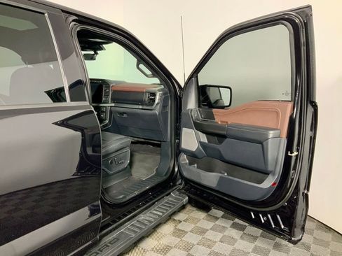 Used 2023 Ford F150 Lariat w/ Equipment Group 502A High image 33