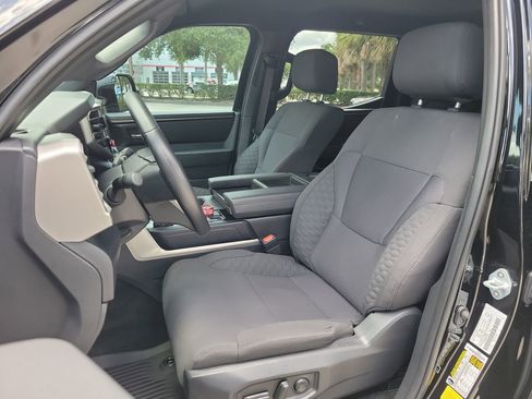 Used 2026 Toyota Tundra SR5 w/ SR5 Convenience Package AWD/4WD image 16