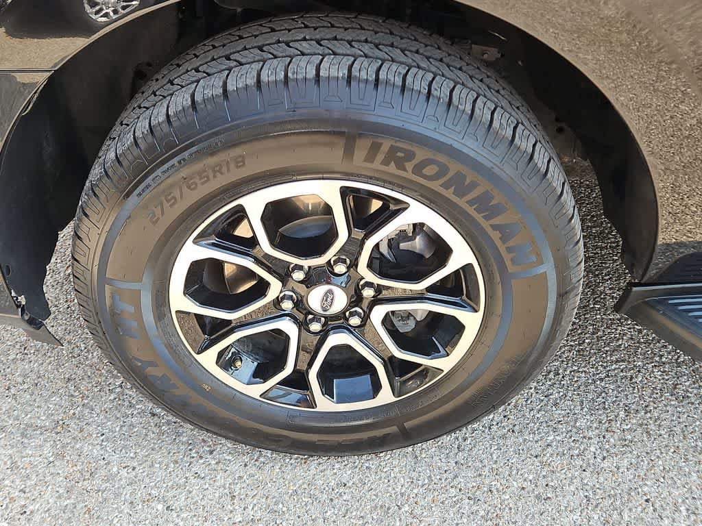 Used 2024 Ford Expedition Max XLT AWD/4WD image 12