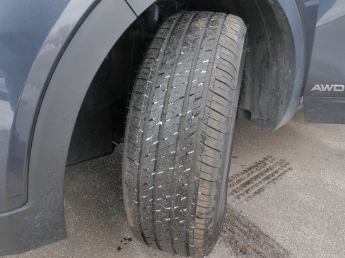 Used 2020 Kia Sorento LX image 30