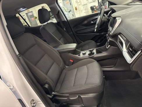Used 2023 GMC Terrain SLE w/ Driver Convenience Package AWD/4WD image 27