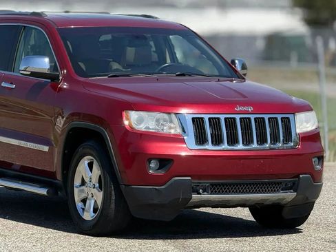 Used 2013 Jeep Grand Cherokee Limited RWD image 15