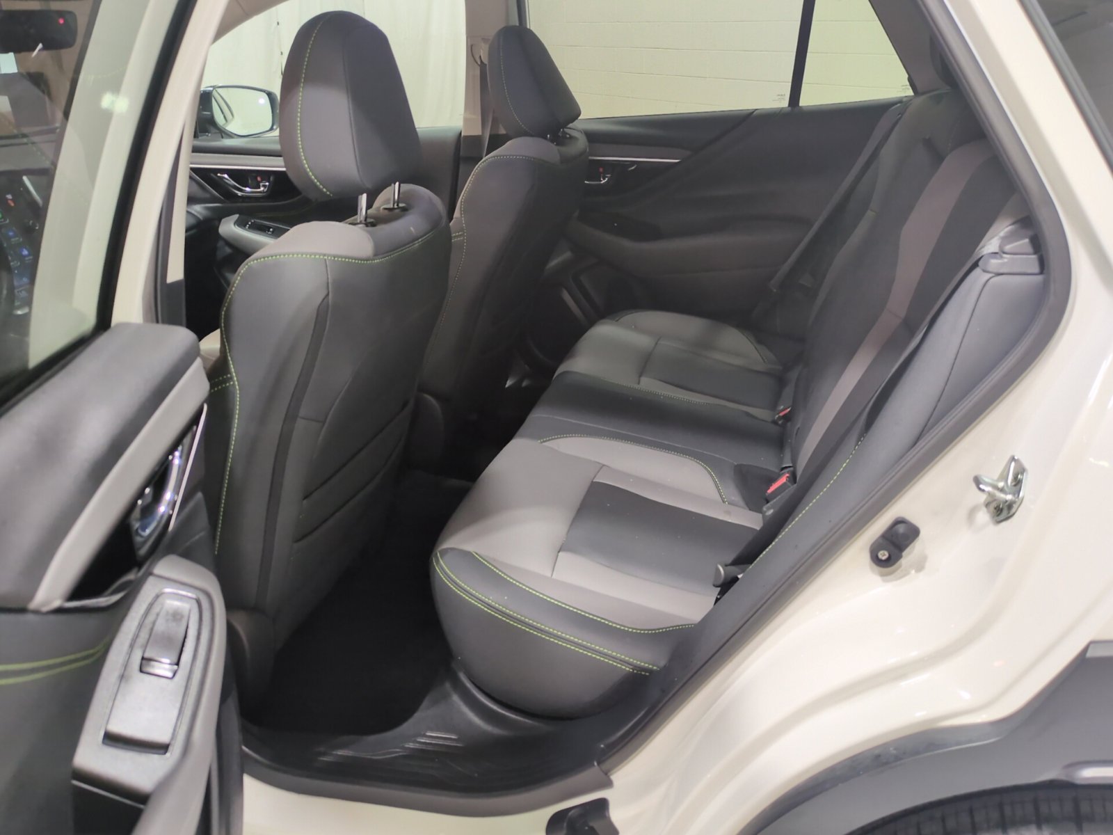 Certified 2024 Subaru Outback Onyx Edition AWD/4WD image 16
