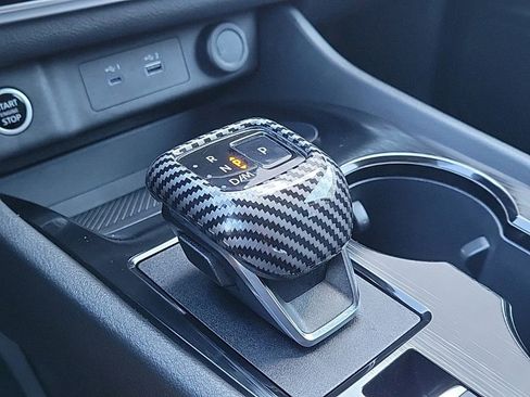 Used 2023 Nissan Rogue S image 22