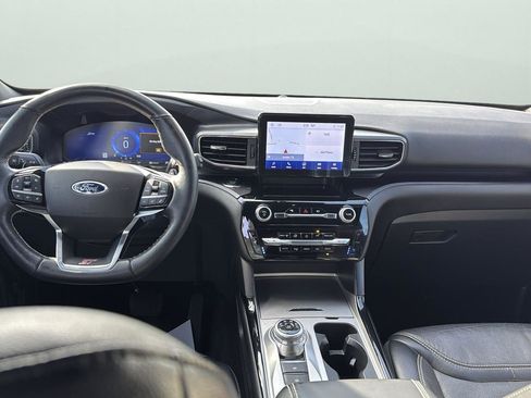 Certified 2022 Ford Explorer ST w/ Equipment Group 401A image 21