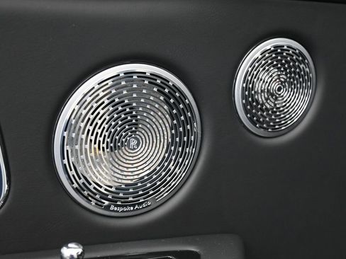 Certified 2021 Rolls-Royce Cullinan Black Badge image 15