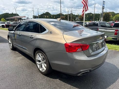 Used 2019 Chevrolet Impala Premier FWD image 5