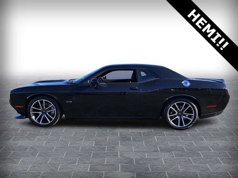 Used 2023 Dodge Challenger R/T image 4