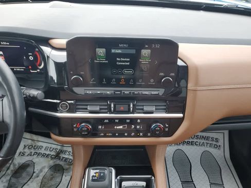 Used 2022 Nissan Pathfinder Platinum w/ Cargo Package image 21