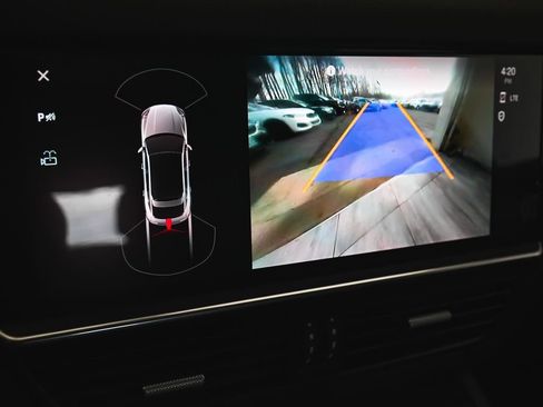 Used 2022 Porsche Cayenne Coupe image 21