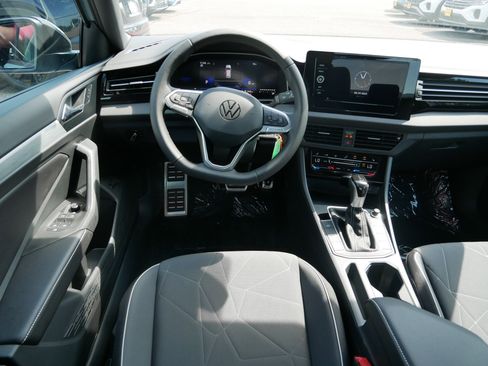 New 2025 Volkswagen Jetta Sport FWD image 7