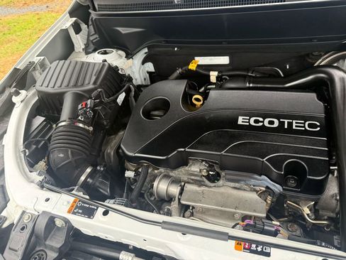 Used 2018 Chevrolet Equinox Premier image 45