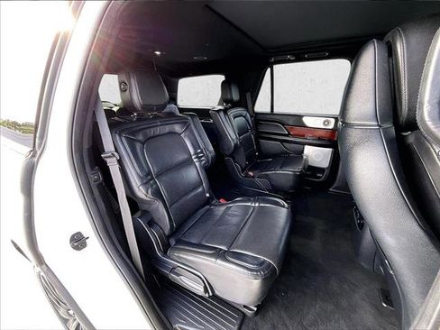 Used 2020 Lincoln Navigator Reserve w/ Equipment Group 208A Reserve image 29