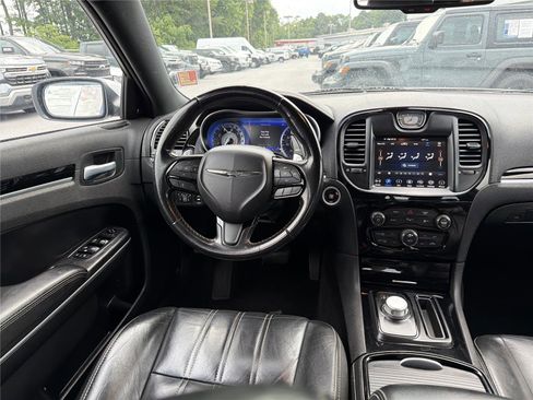 Used 2021 Chrysler 300 S RWD image 21