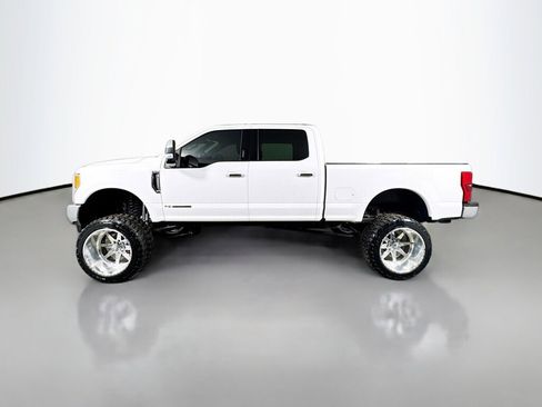 Used 2017 Ford F350 Lariat w/ Lariat Ultimate Package image 2