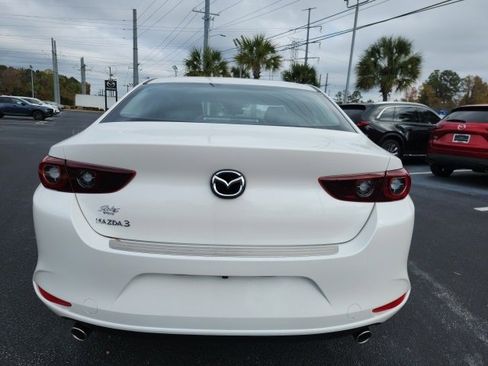 New 2026 MAZDA MAZDA3 2.5 S Sedan w/ Preferred Pkg image 4
