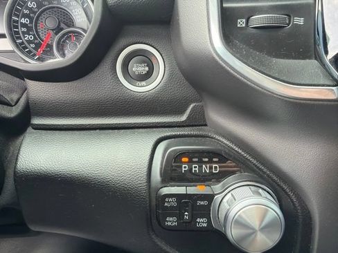 Used 2020 RAM 1500 Laramie w/ Sport Appearance Package AWD/4WD image 14