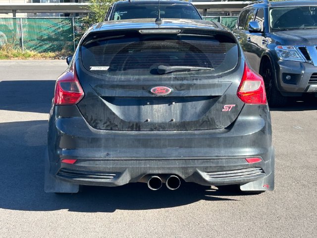 Used 2014 Ford Focus ST FWD image 4